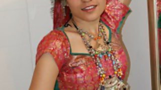 jasmine mathur in traditional gujarati garba outfits