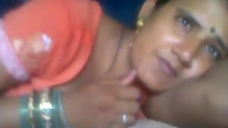 lucknow wife in sexy saree laying in bed